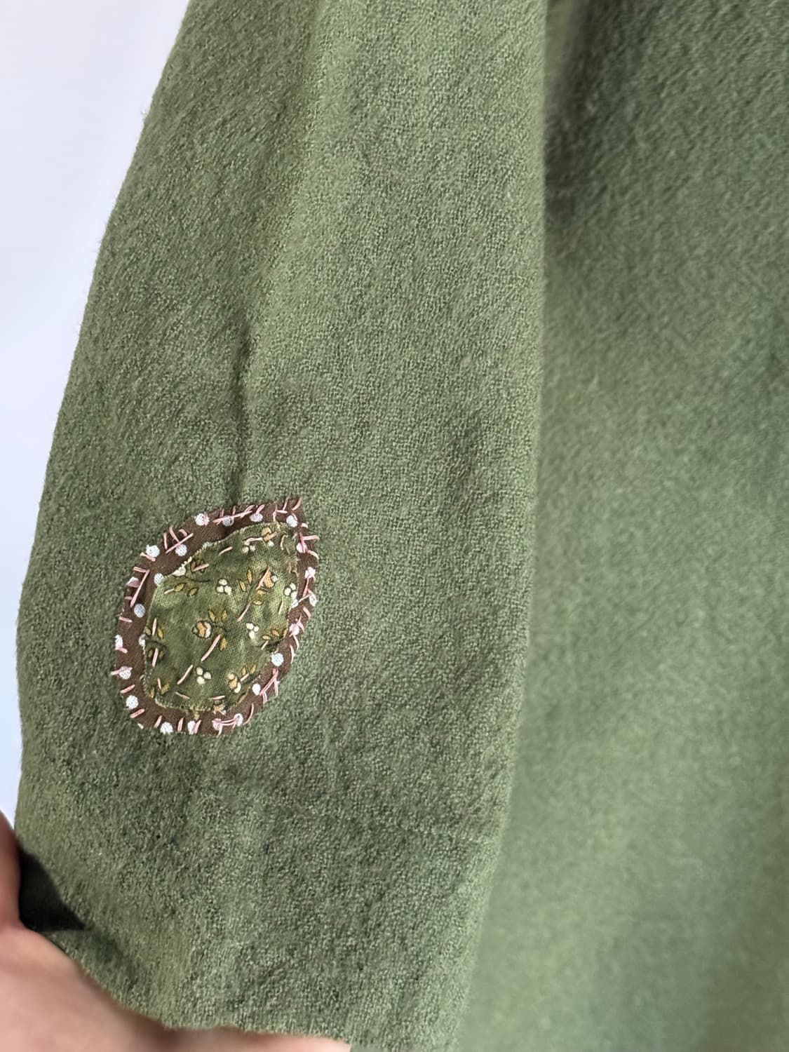 미지 수제패치 울 블라우스 상품이미지8