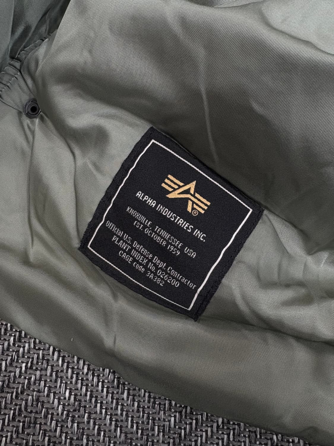 알파인더스트리 N3B 파카 카키 상품이미지6