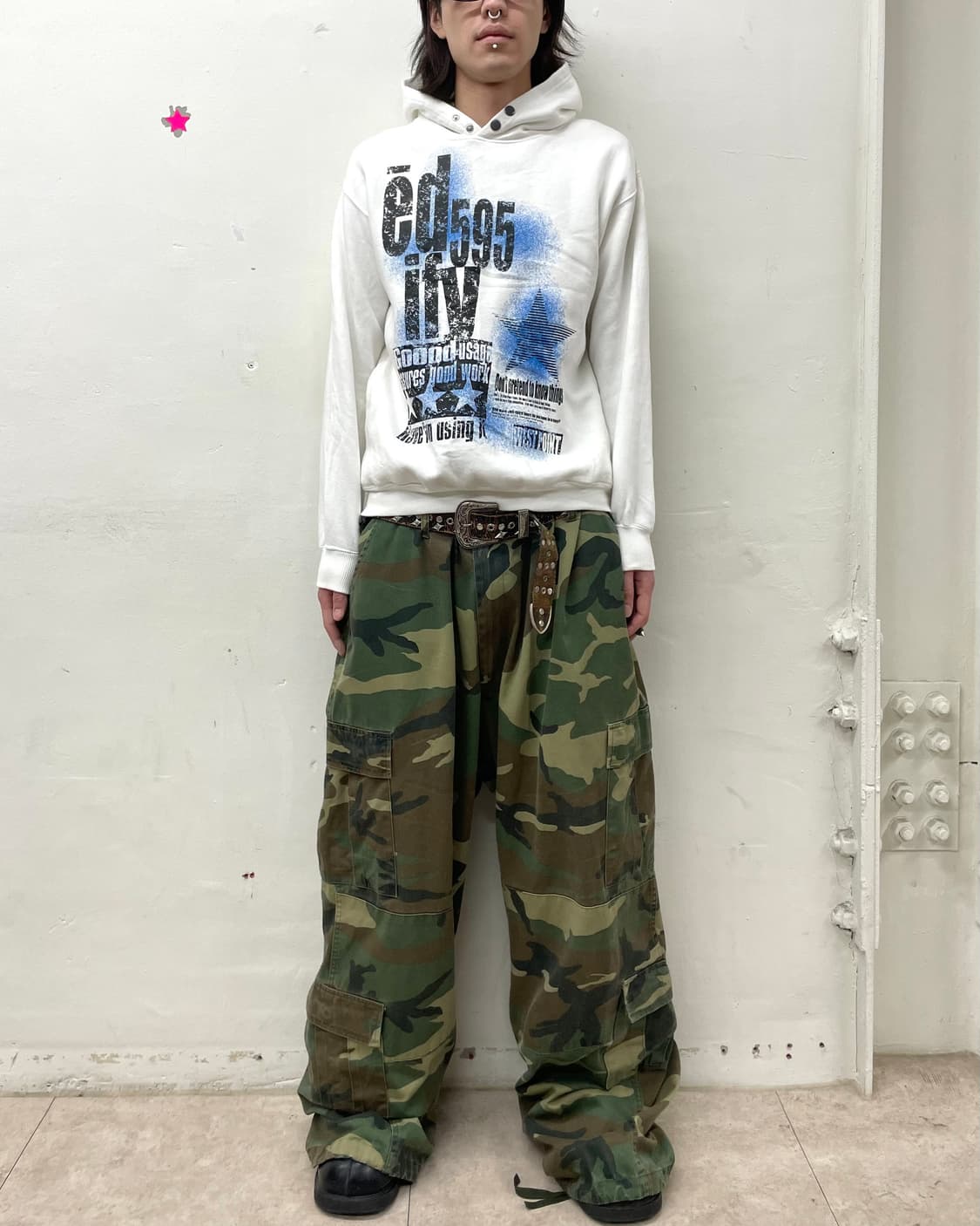 Retro Star White Hoodie 상품이미지3