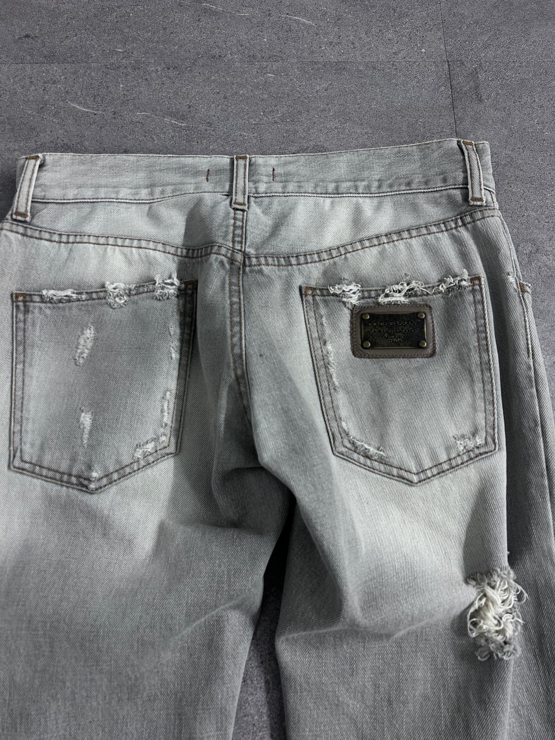 돌체앤가바나 화이트 블리치드 디스트레스드 데님 상품이미지9