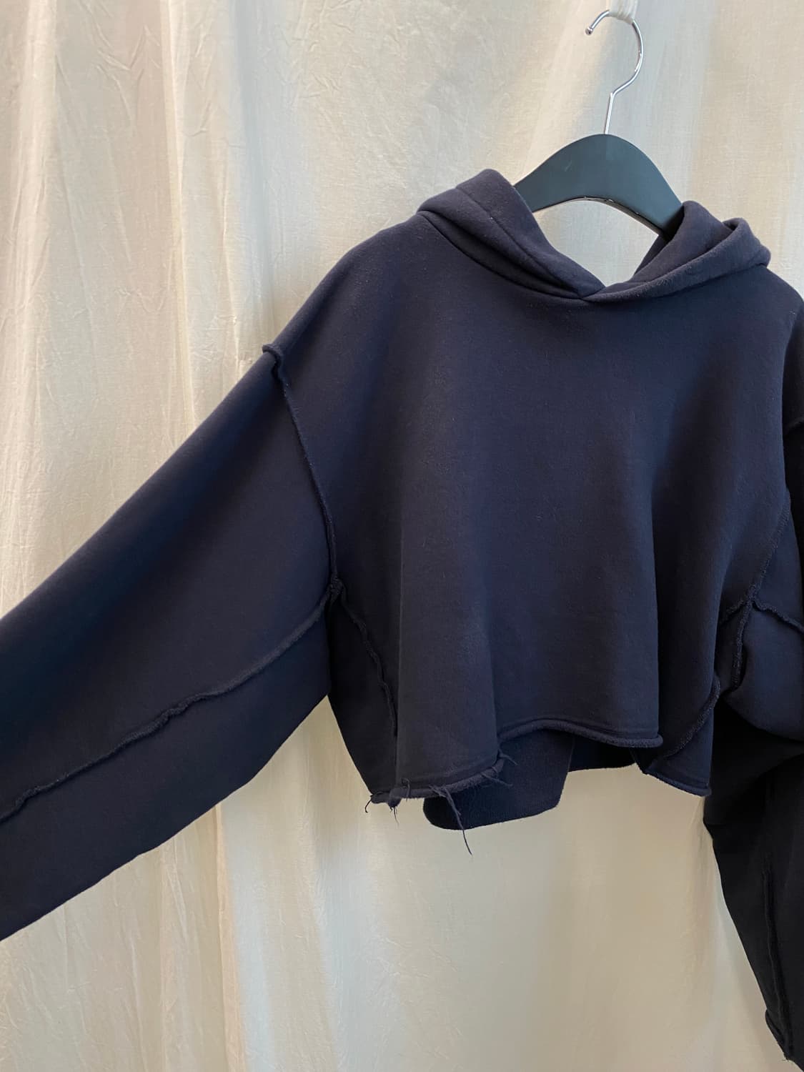 S/E/O 네이비 크롭 후드맨투맨(F) 상품이미지4
