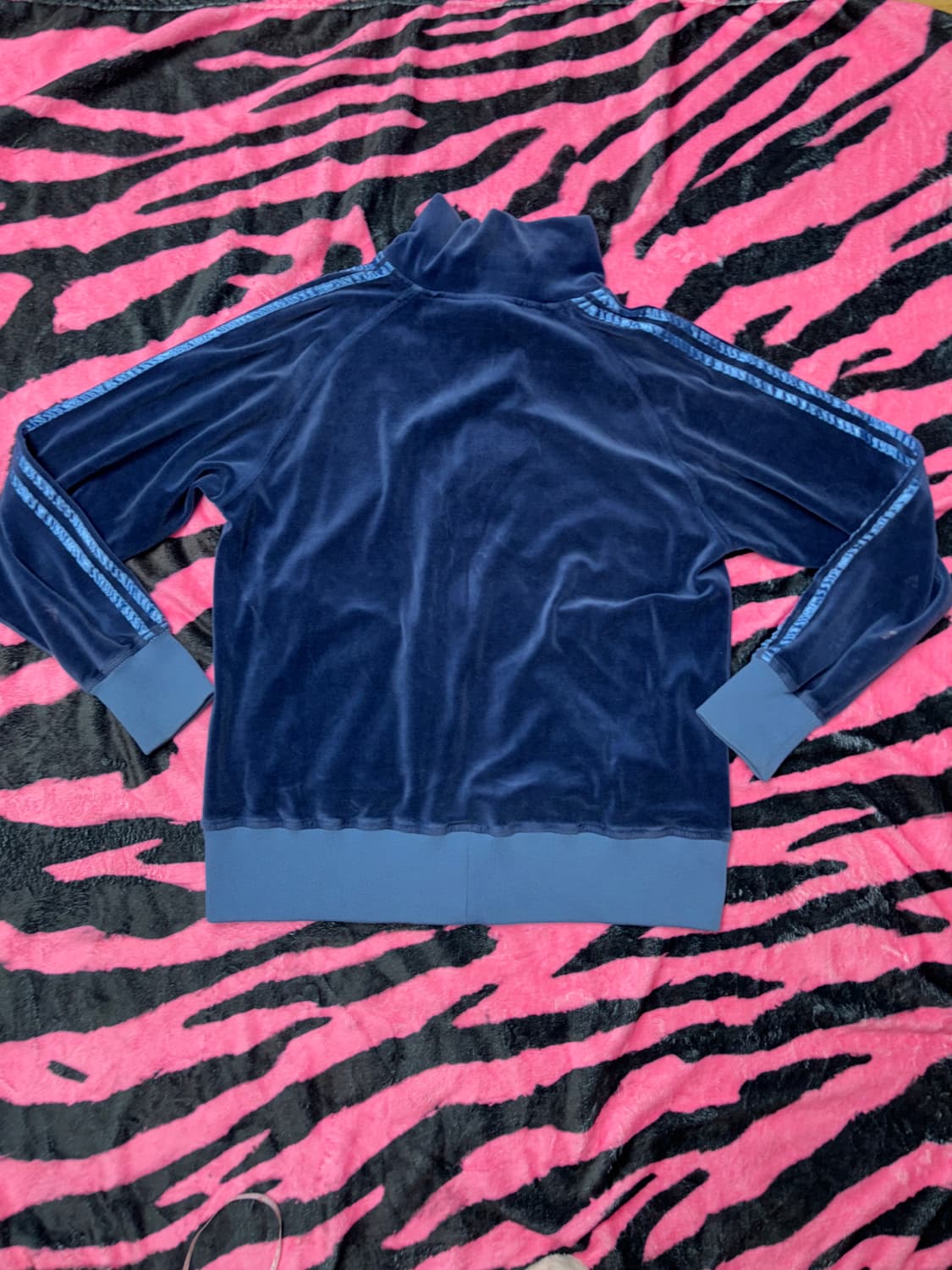 아디다스 희귀 아노깔 블루 벨벳 져지 상품이미지4