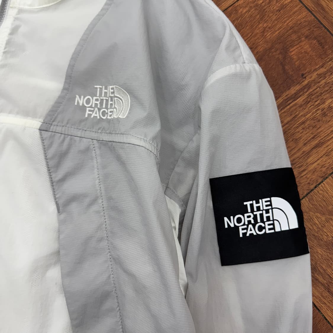 S 노스페이스 레스톤 바람막이 자켓  상품이미지4