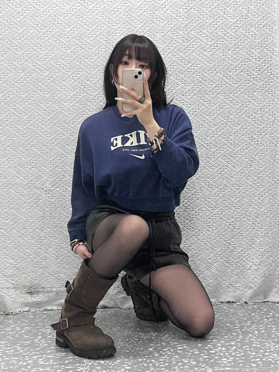 나이키 올드스쿨 스트릿 힙합 빅로고 크롭 맨투맨 M C11029 상품이미지1