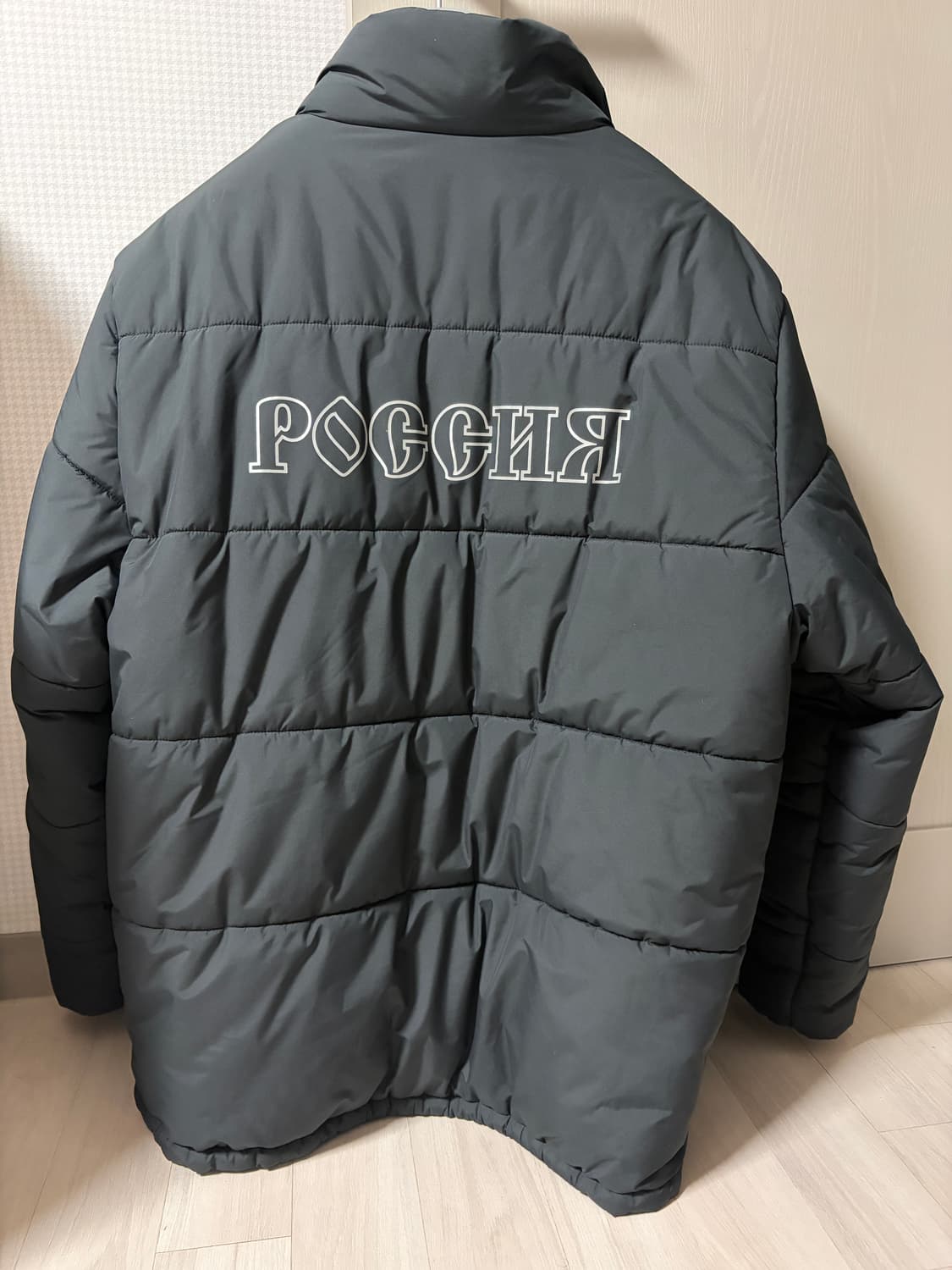 고샤 아디다스 패딩 S 블랙 상품이미지2