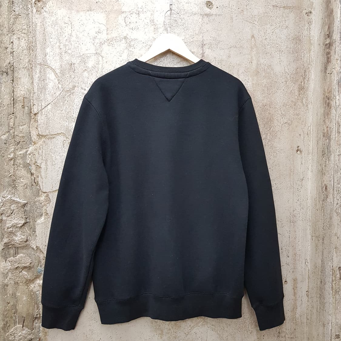 타미힐피거 라운드넥 맨투맨 XL사이즈  상품이미지2