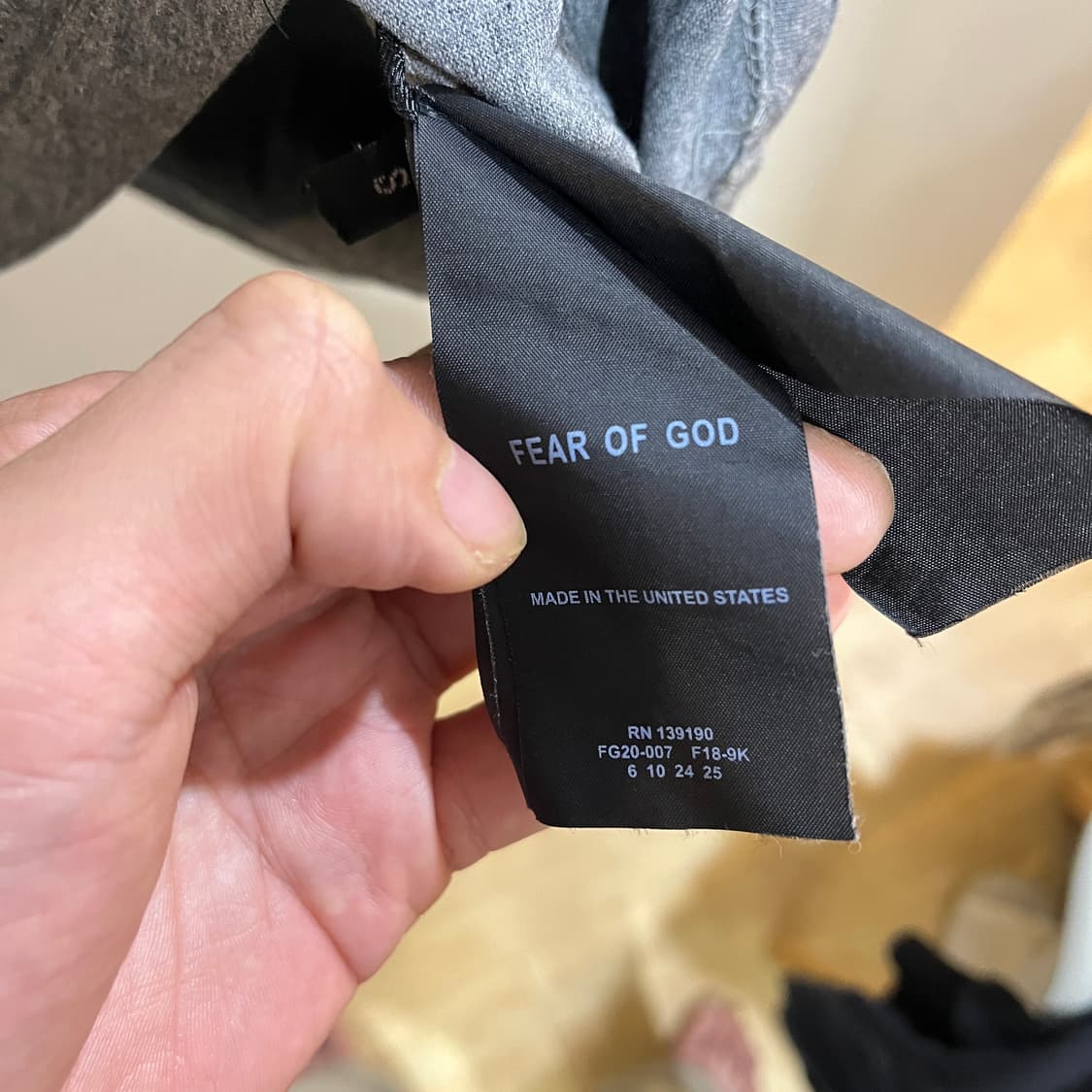 (오버핏 S) 피어오브갓 6TH 리플렉티브 반팔 티셔츠 상품이미지4