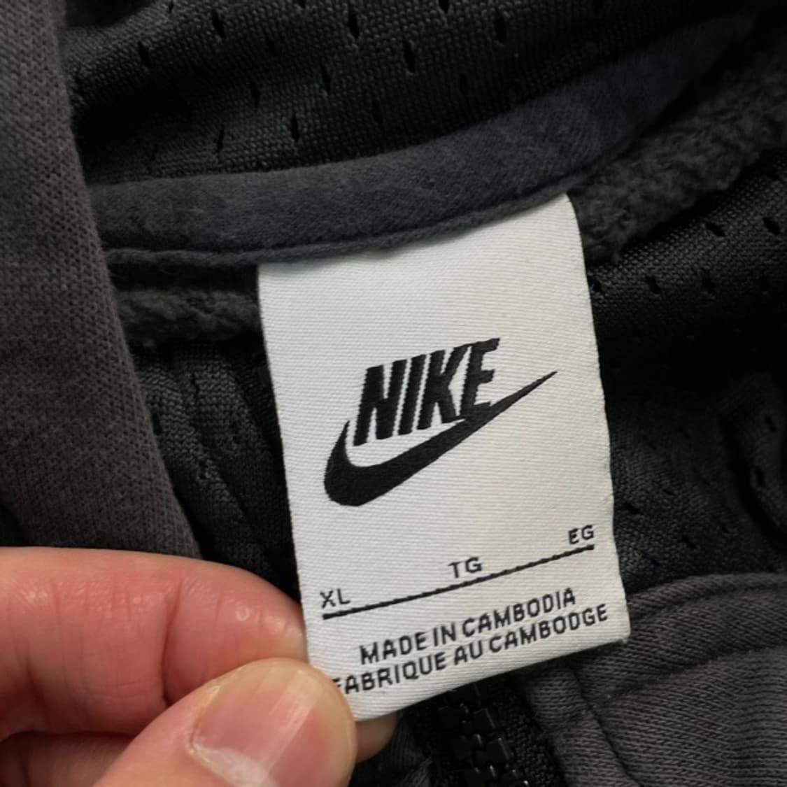 105 나이키 에어 후드집업 상품이미지3