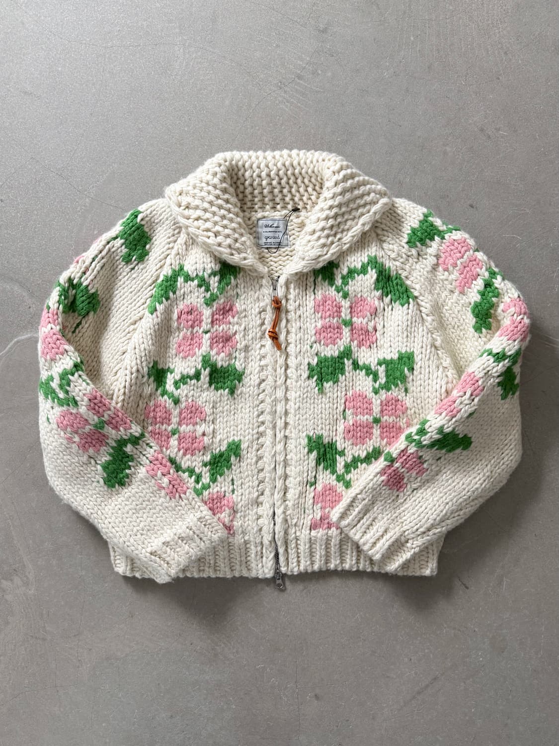 Urbanic30 Plumeria Handmade Cardigan 상품이미지2