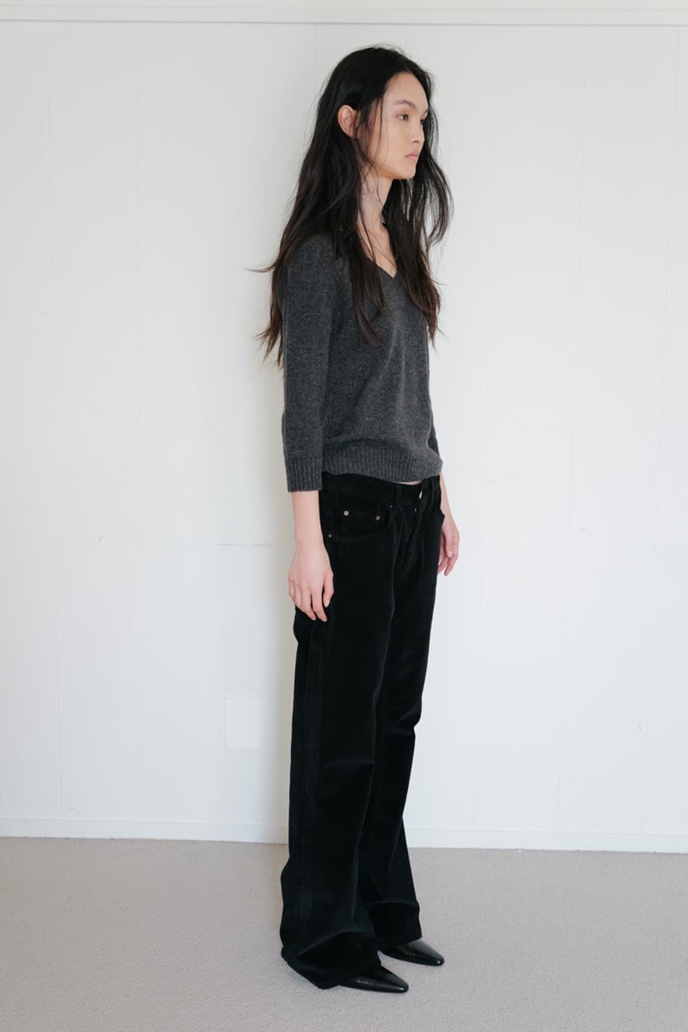 repos ALPACA V-NECK KNIT (CHARCOAL) 상품이미지2
