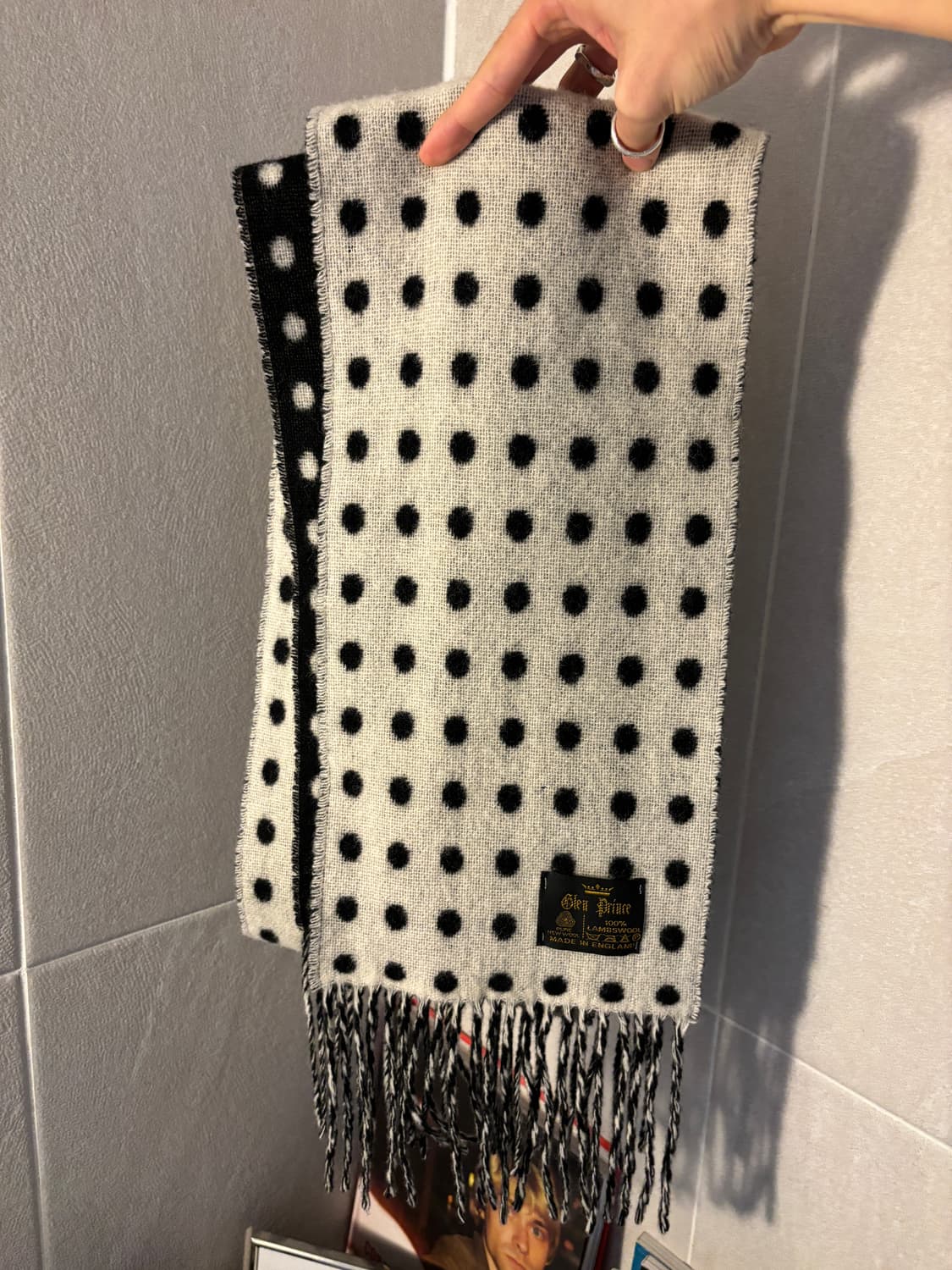 Glen prince 램스울 도트 머플러 상품이미지1