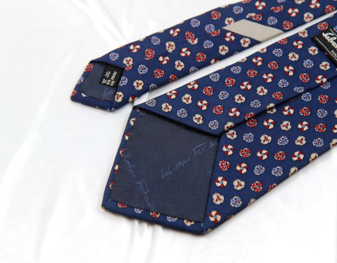 페라가모 9.4cm A+등급 명품넥타이 상품이미지4