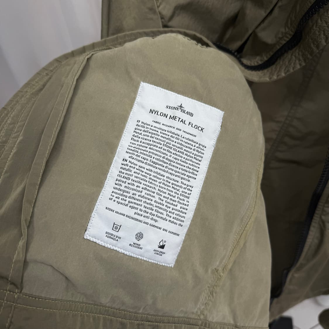 [백화점판/ XL] 스톤아일랜드 나일론메탈 플락 자켓 상품이미지6