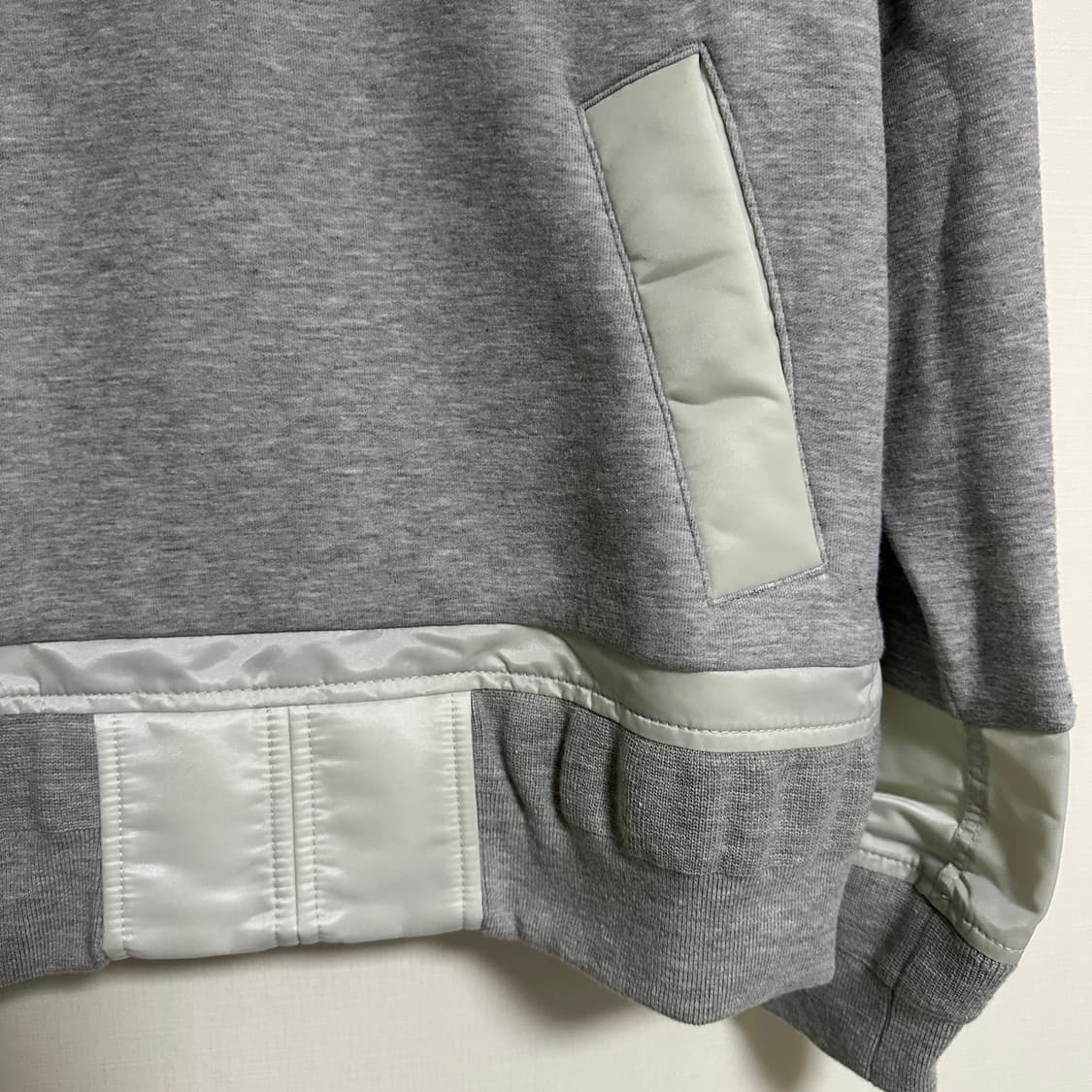 [새상품] Sacai 사카이 스웻셔츠 2사이즈 상품이미지4