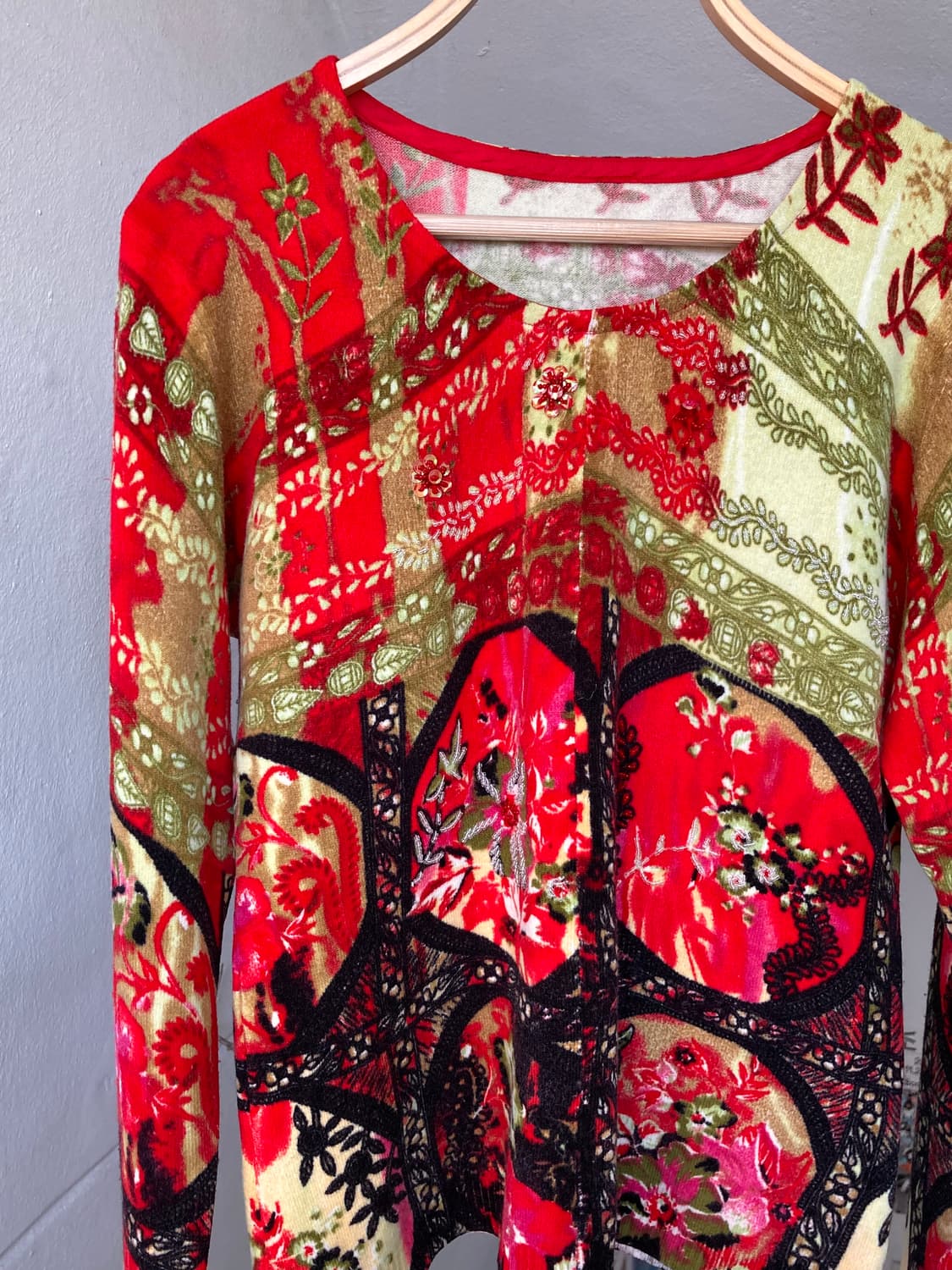 y2k 패턴 니트탑 상품이미지2