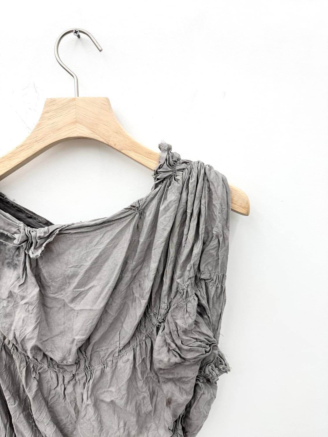 [TOILE] SILK DELICATE RUCHED TOP 상품이미지5