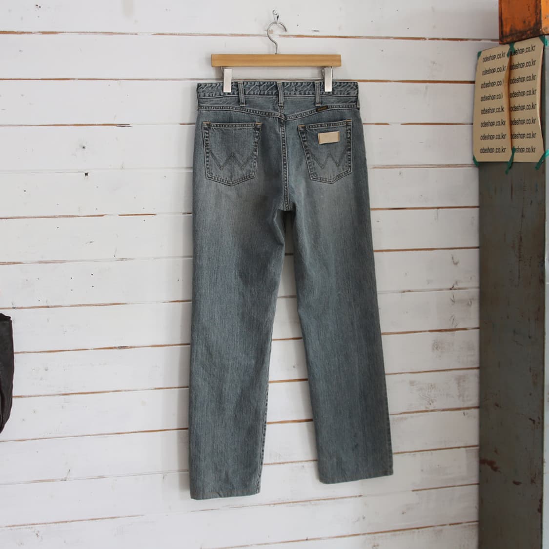 (착용컷) Wrangler 데님 팬츠 (남성용 32) 상품이미지2
