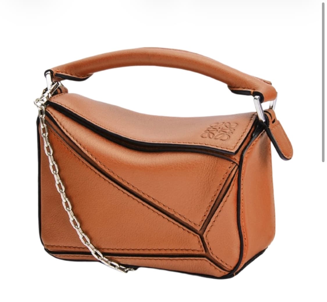 LOEWE 로에베 나노 퍼즐백 클래식 카프스킨 탄 (새상품) 상품이미지1