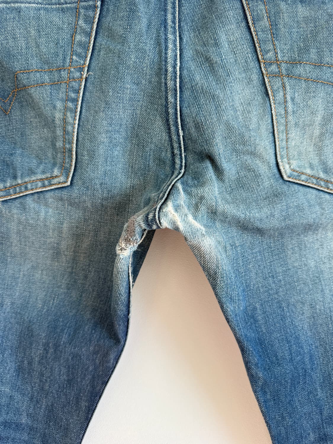 디젤(Diesel) SHIONER 데님 팬츠(데미지 확인) 상품이미지8