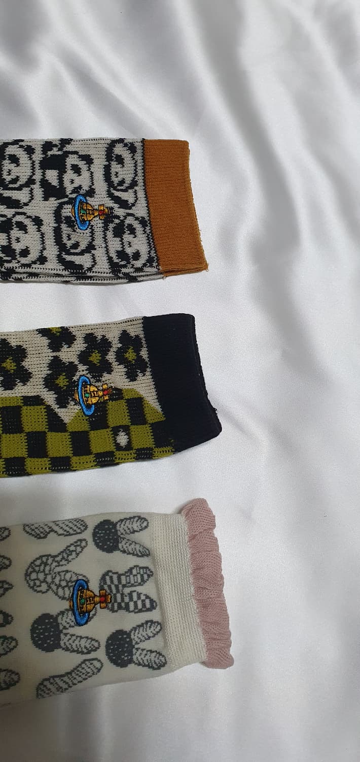 올리브 크림베이지 브라운 팬다 토끼 꽃 체크 비비안웨스트우드 양말  상품이미지6