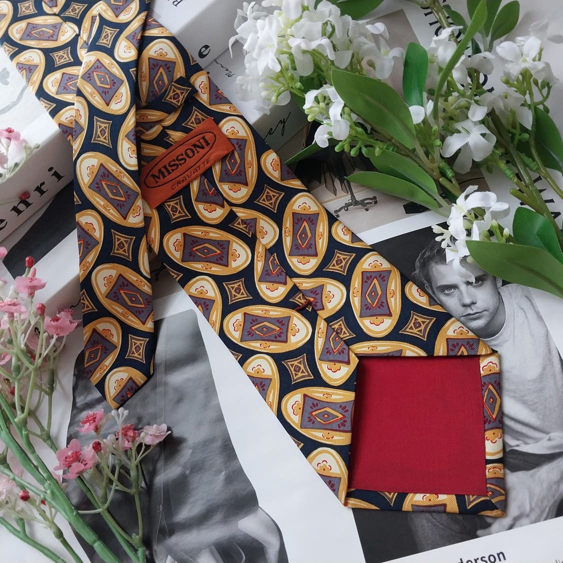 미쏘니 실크 네이비 기하 패턴 넥타이 9.7cm A+등급 K1782
 상품이미지5