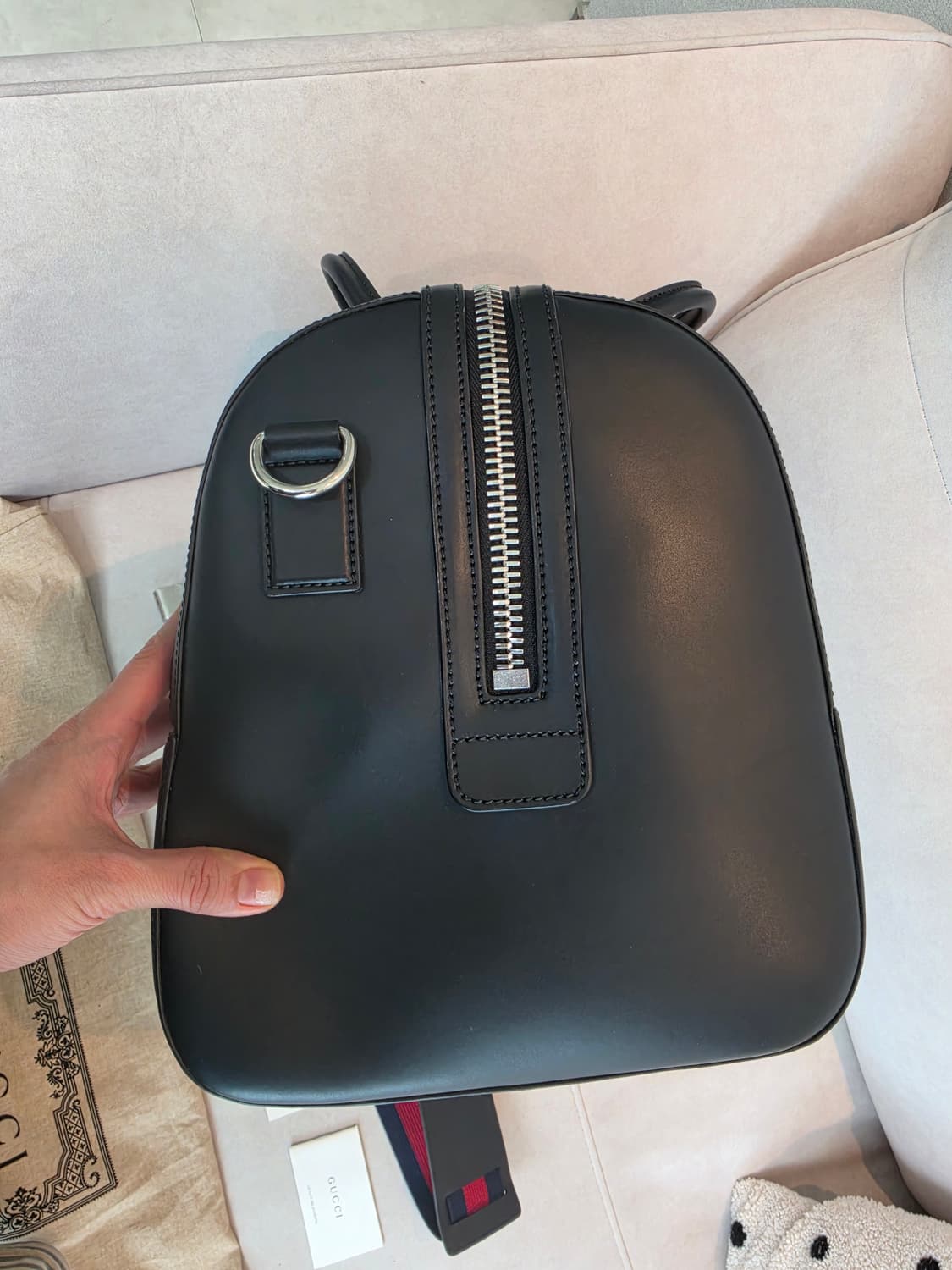 구찌 GG 수프림 캐리온 더플백 새상품급 상품이미지4