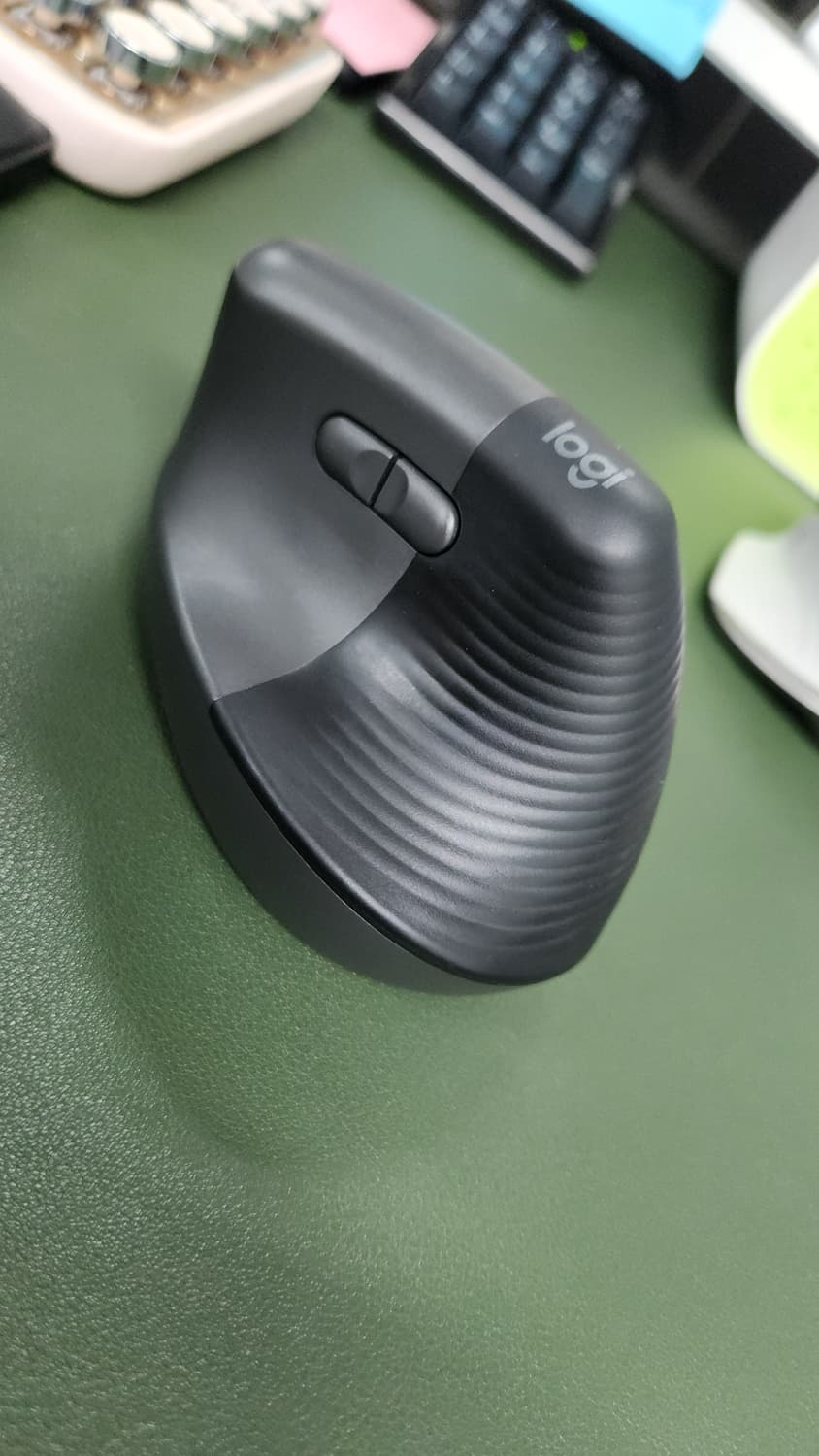 # 로지텍 리프트 블랙 국내정품 버티컬마우스 lift 무소음마우스 상품이미지8