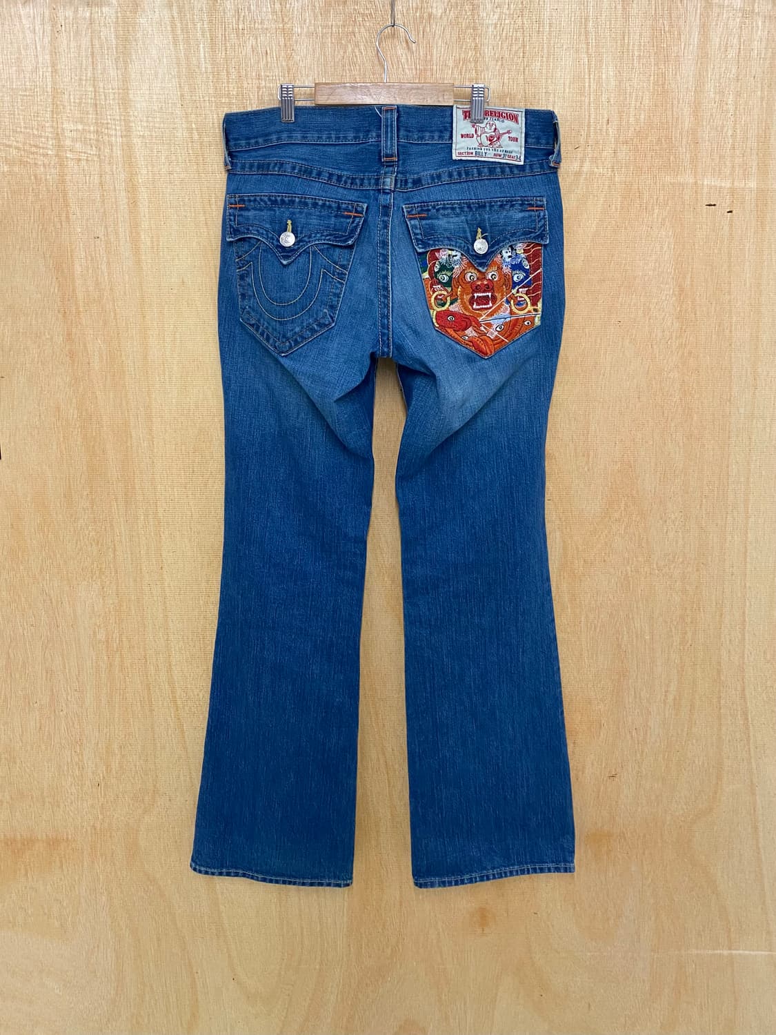 TRUE RELIGION flare denim pants자수 플레어 데님 상품이미지4