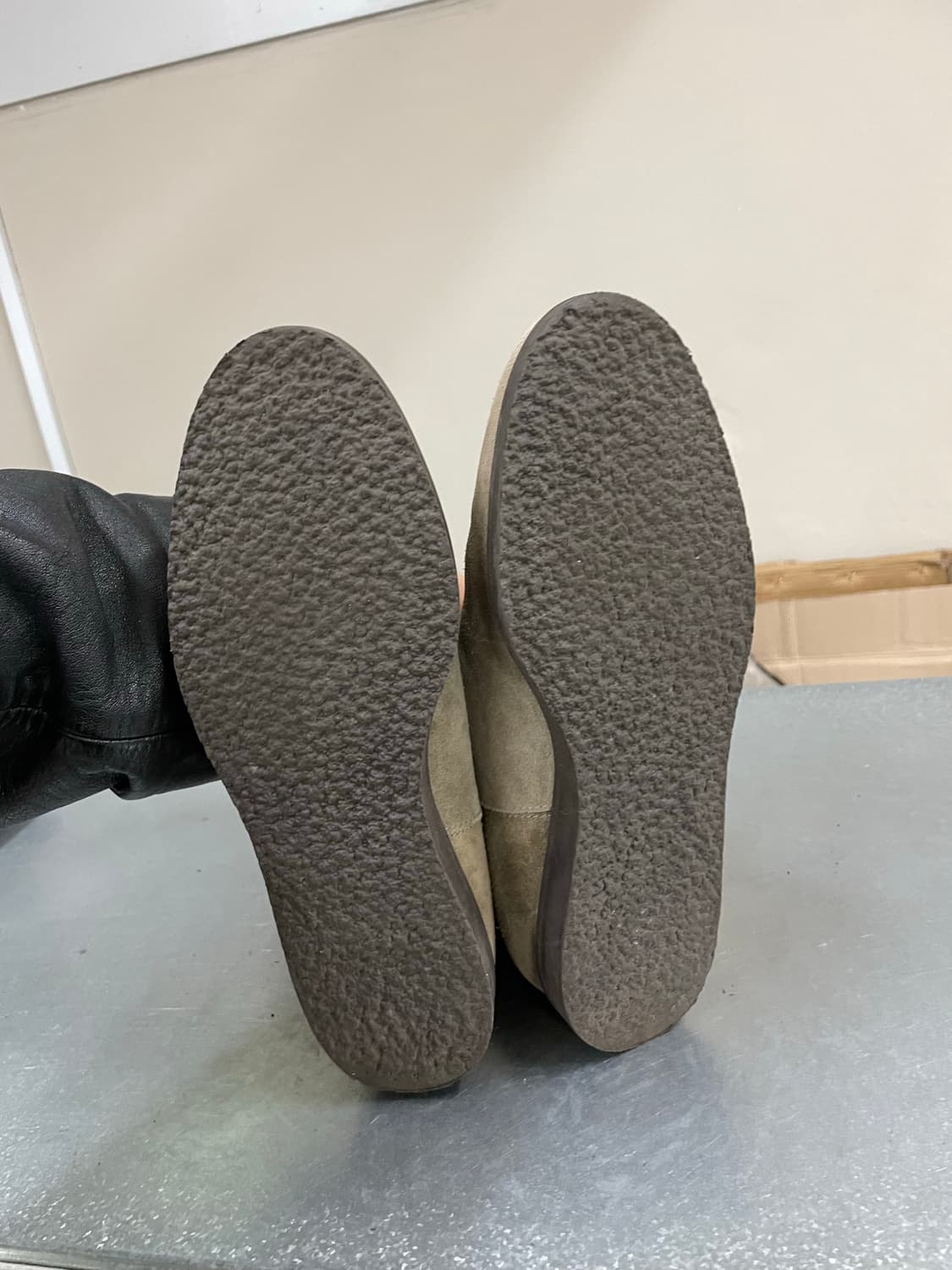 페라가모 스웨이드 롱 부츠 250 상품이미지6