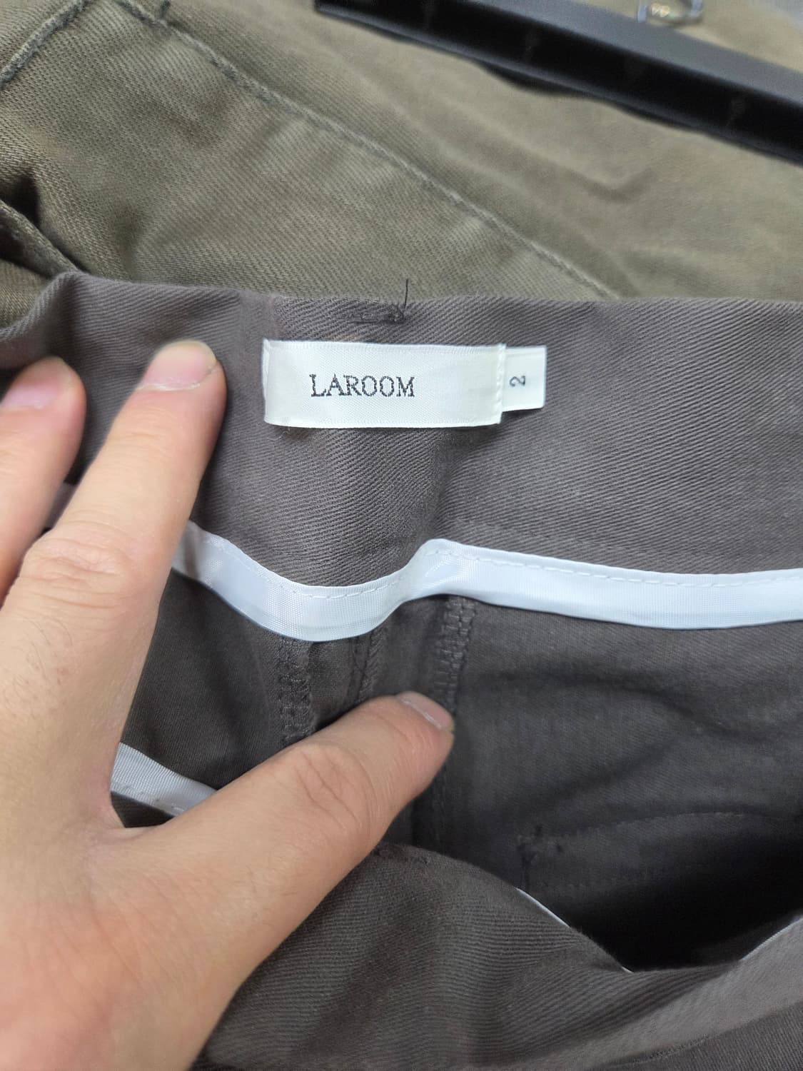 라룸 여성 핀턱 카고 코튼 스트링 와이드팬츠 대략 26 상품이미지4