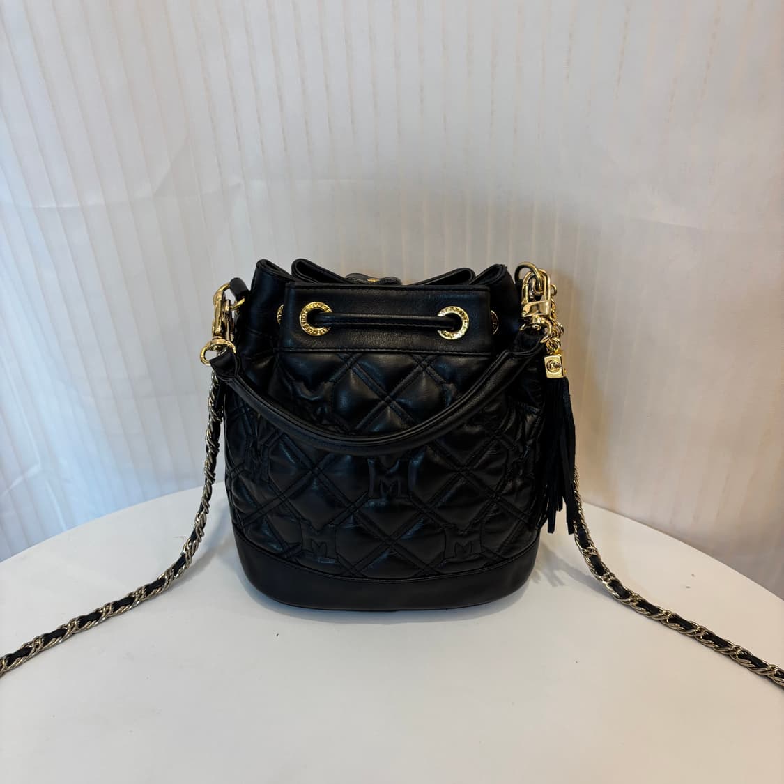 정품 메트로시티 퀄팅 복조리 크로스백     상품이미지7