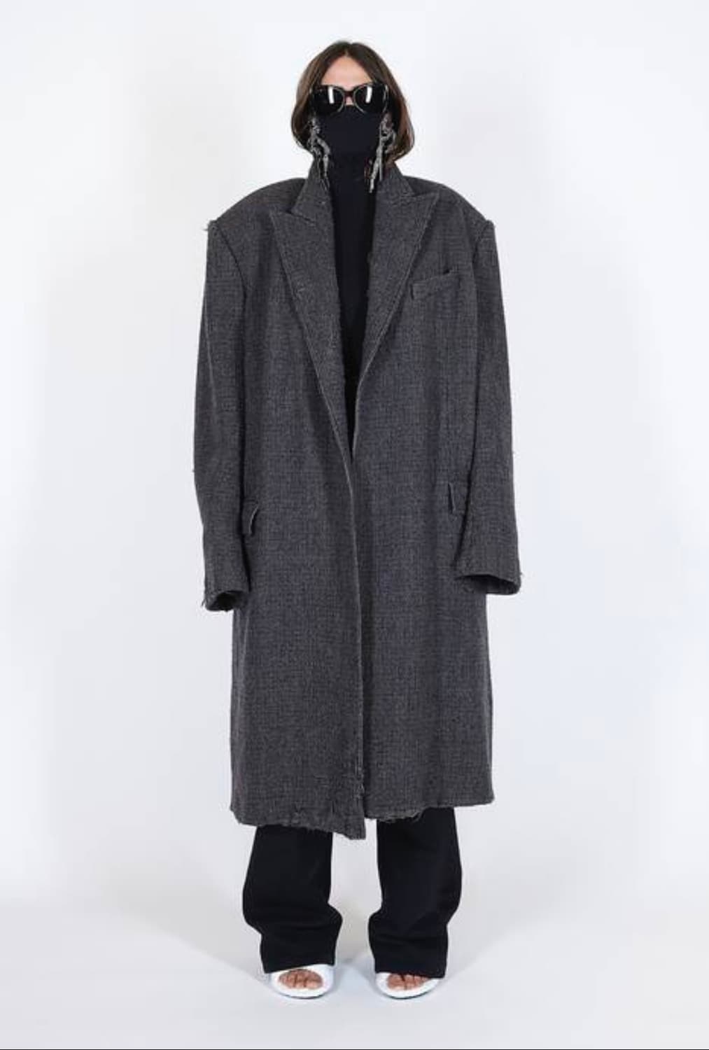 [36] 발렌시아가 디스트로이드 디스트레스드 코트 상품이미지1