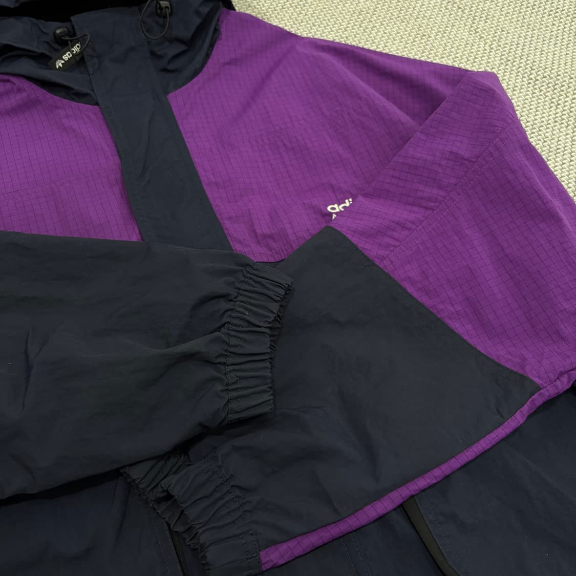 Adidas 후드 바람막이 점퍼 상품이미지4