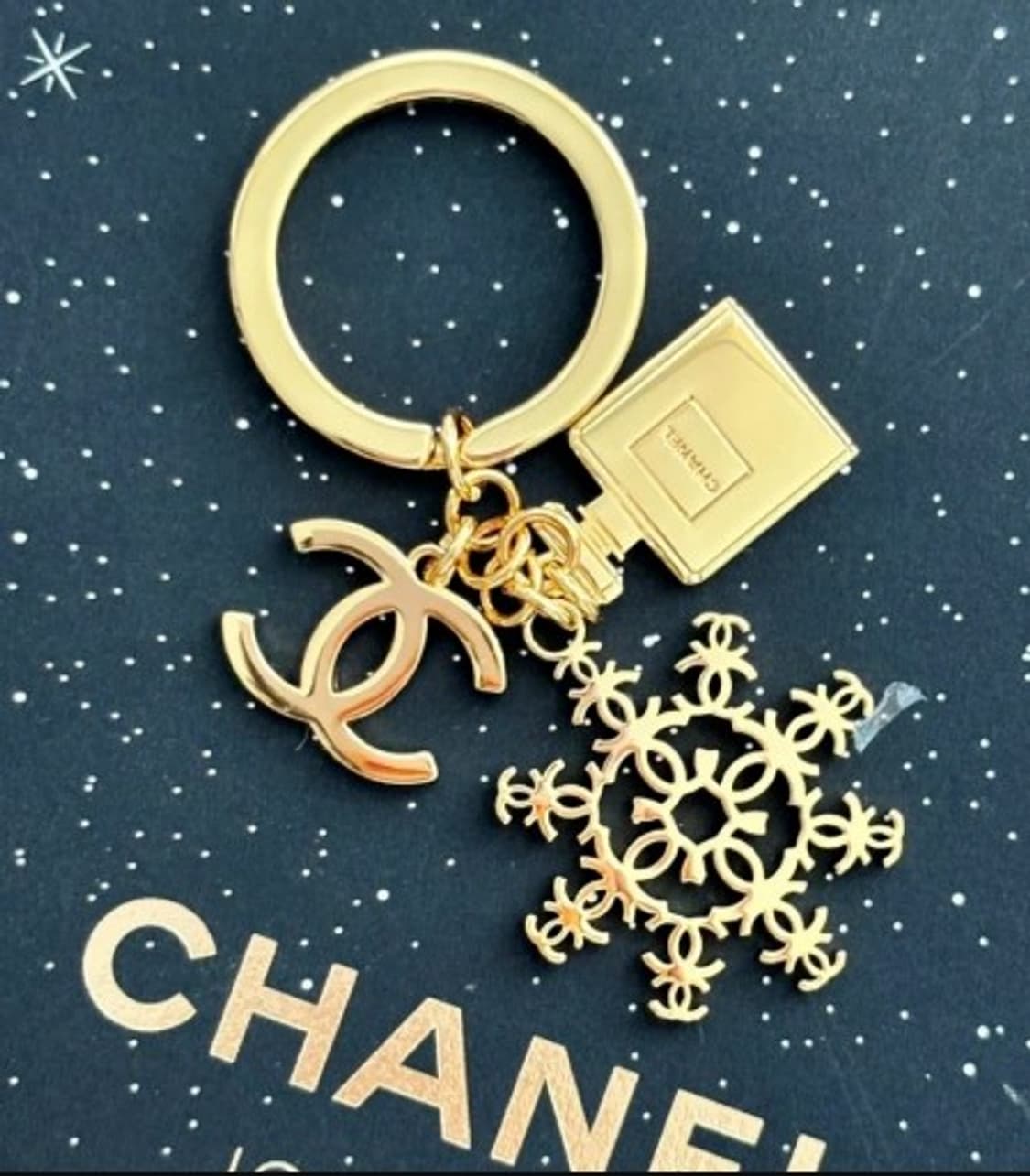 샤넬(CHANEL) 눈꽃 참 키링 (새제품) 상품이미지2