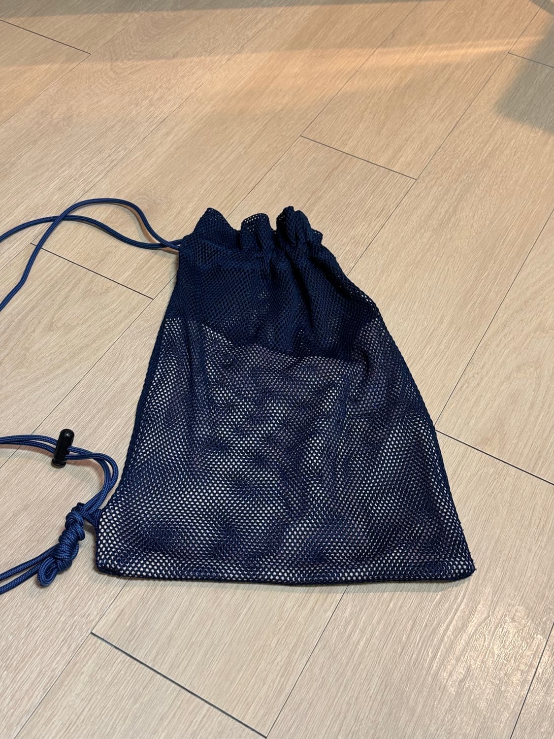 요시다포터 x 빔즈 별주 메쉬 사코슈 크로스백 네이비 핑크 상품이미지3