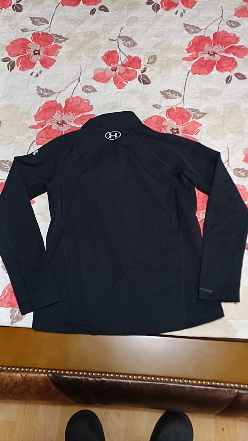 언더아머 얇은집업 S 여성55 가슴45 기장62 상품이미지5