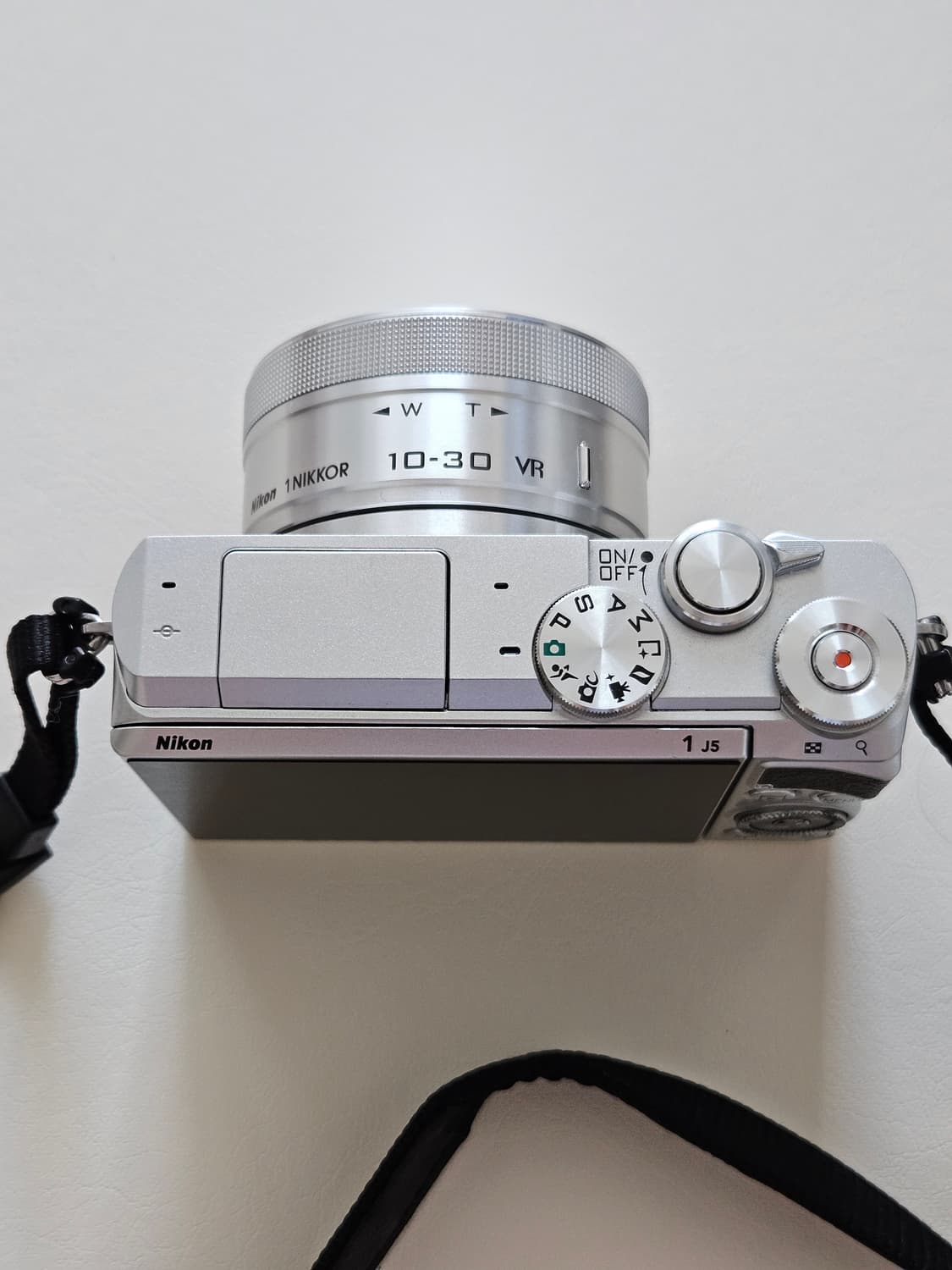 니콘 Nikon1 j5 상품이미지3