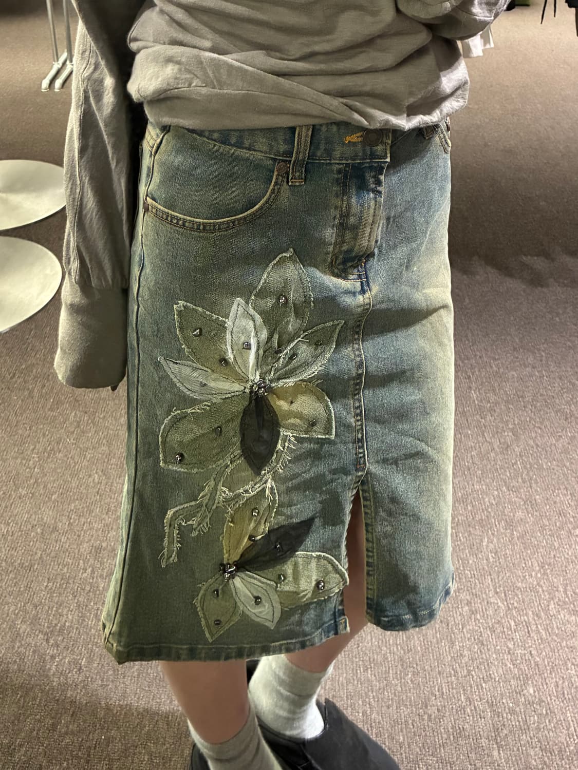 OS)Japanese vintage 여성 꽃 자수 비즈 디테일 미디 치마 상품이미지2