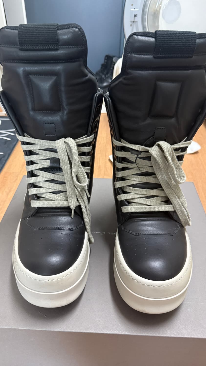 [42, 1회착] 릭오웬스 메가지오바스켓 런웨이 젠테발 밑창보강 블랙펄 상품이미지1