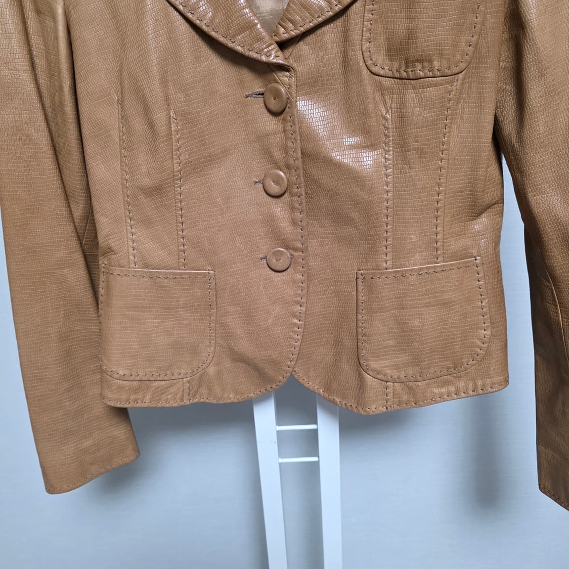 알마니 컬렉션 브라운 양가죽 자켓 상품이미지4