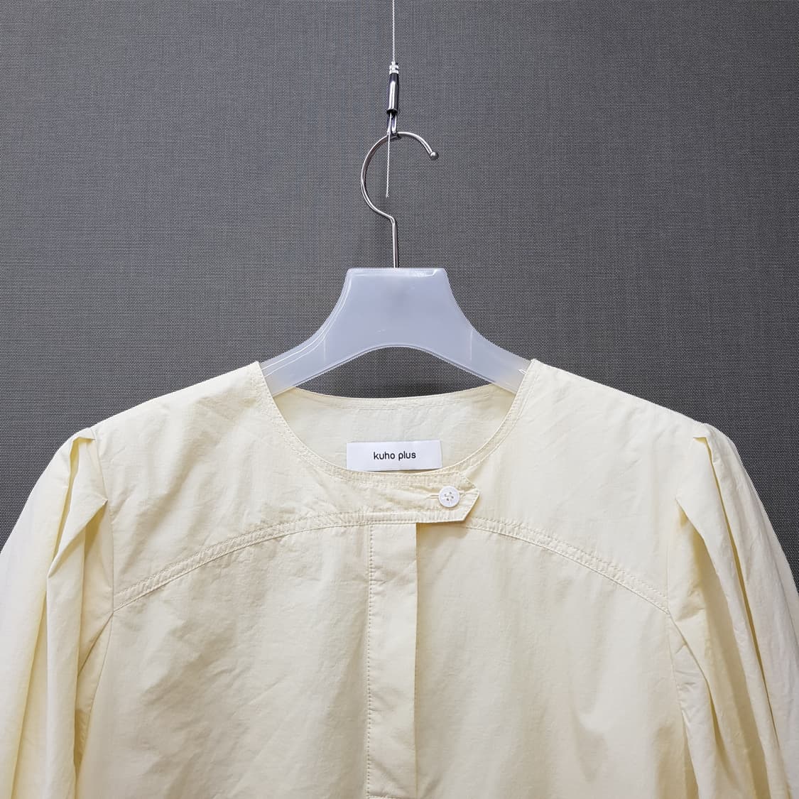 구호플러스 라운드넥 버튼 포인트 블라우스 M사이즈 상품이미지2