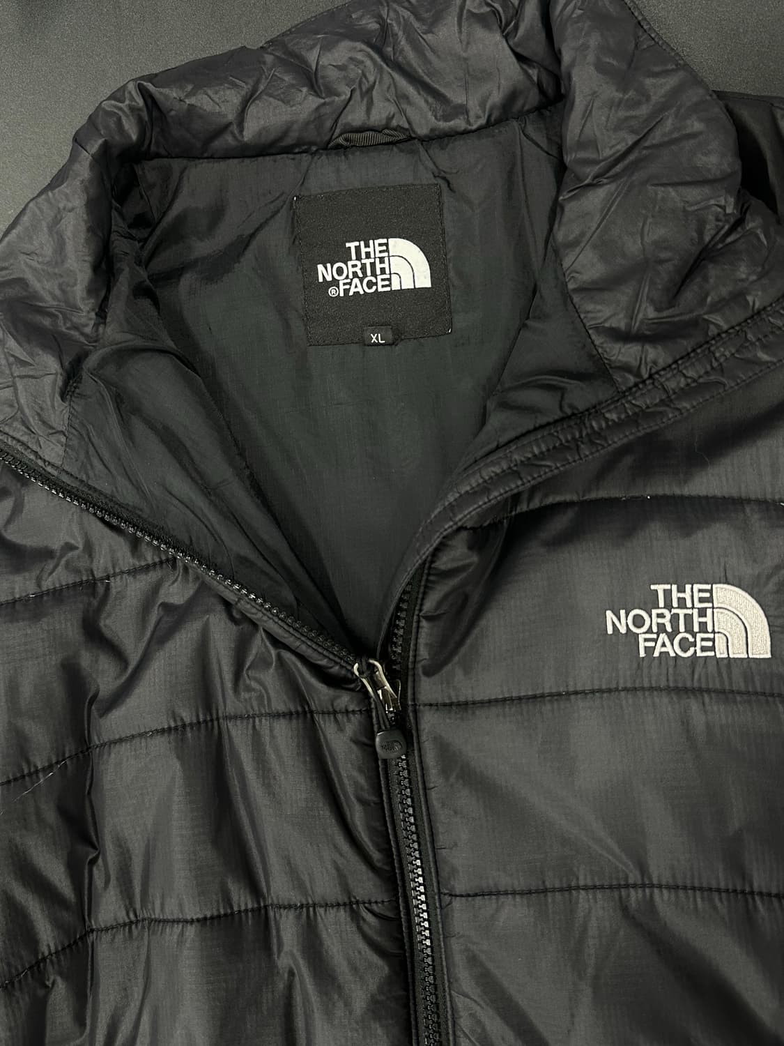 노스페이스 블랙 퀄팅 패디드 자켓  상품이미지4