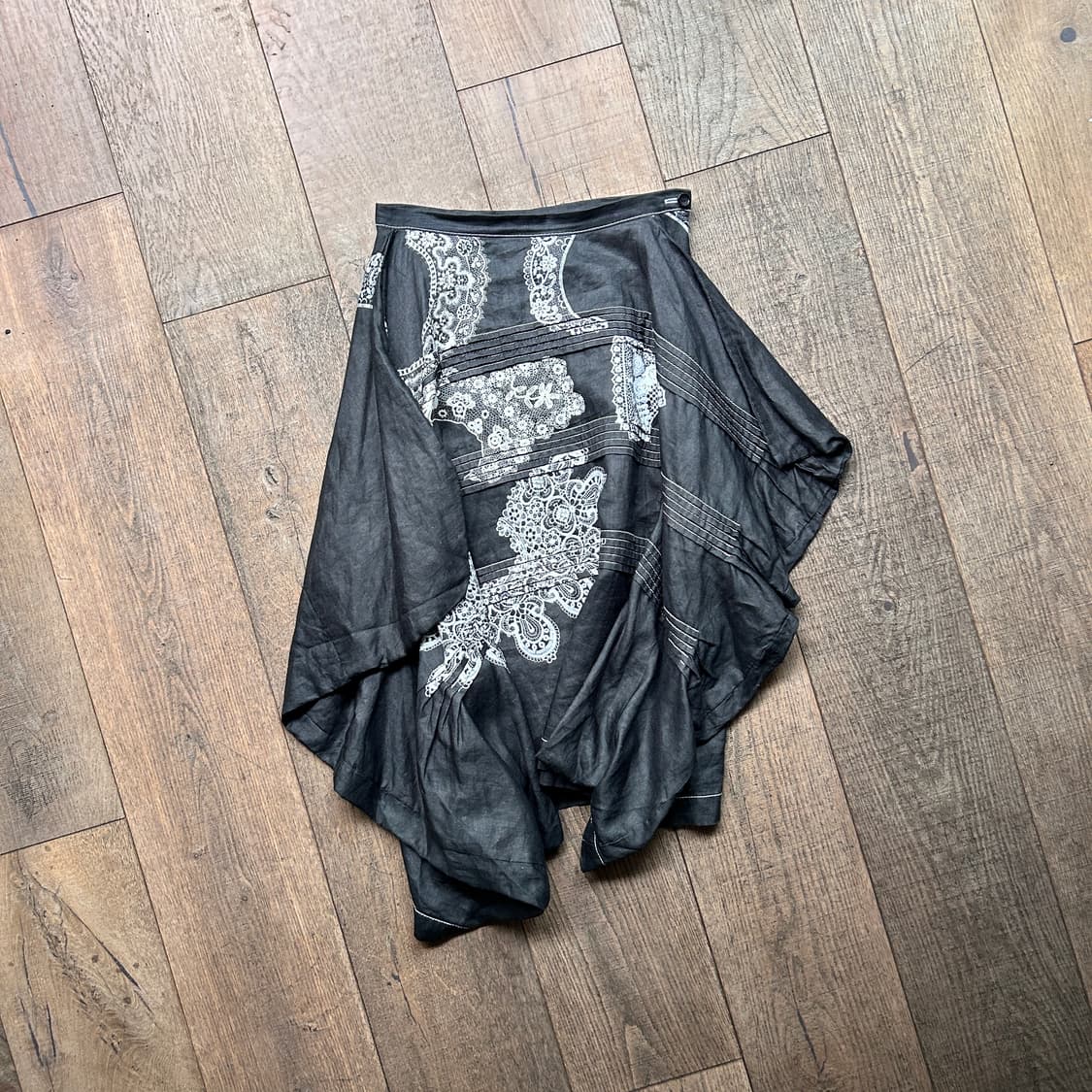 Ethnic Pattern Ruffle Transformed Skirt  상품이미지2