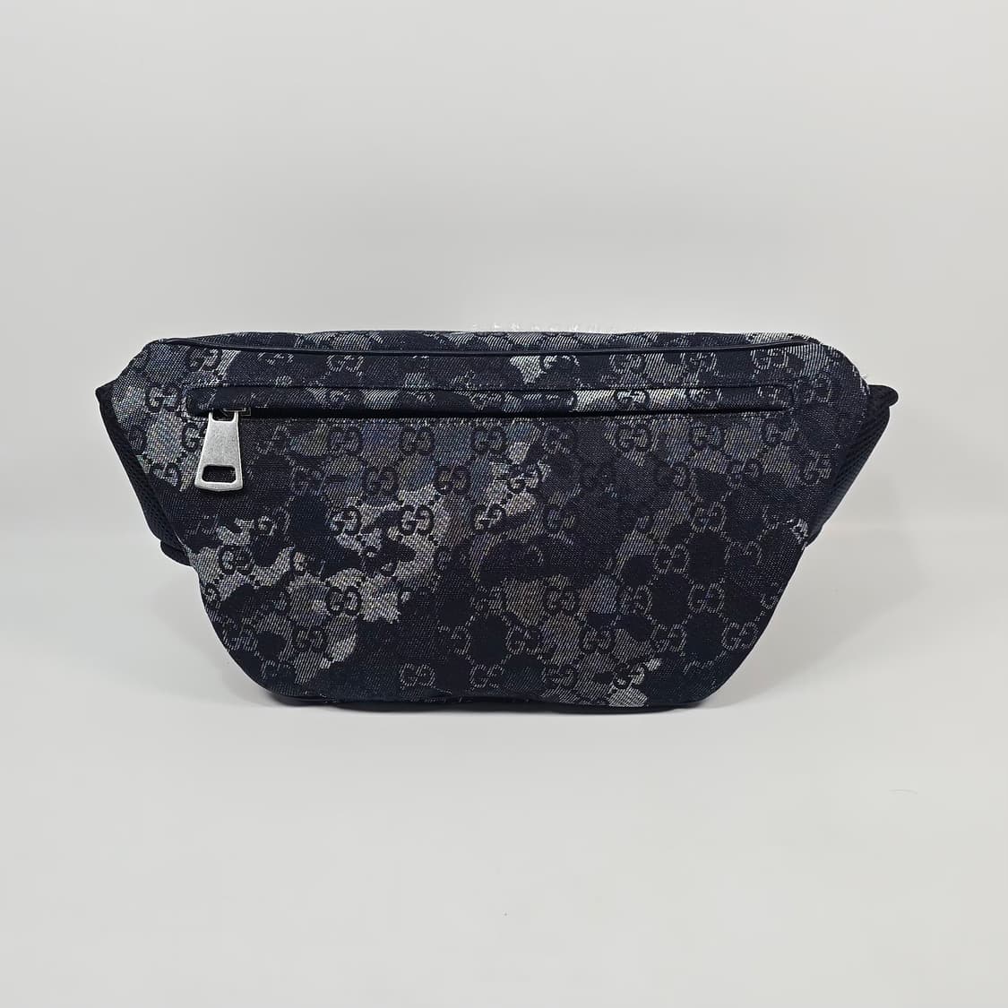 구찌 GG 데님 라지 벨트백 상품이미지3