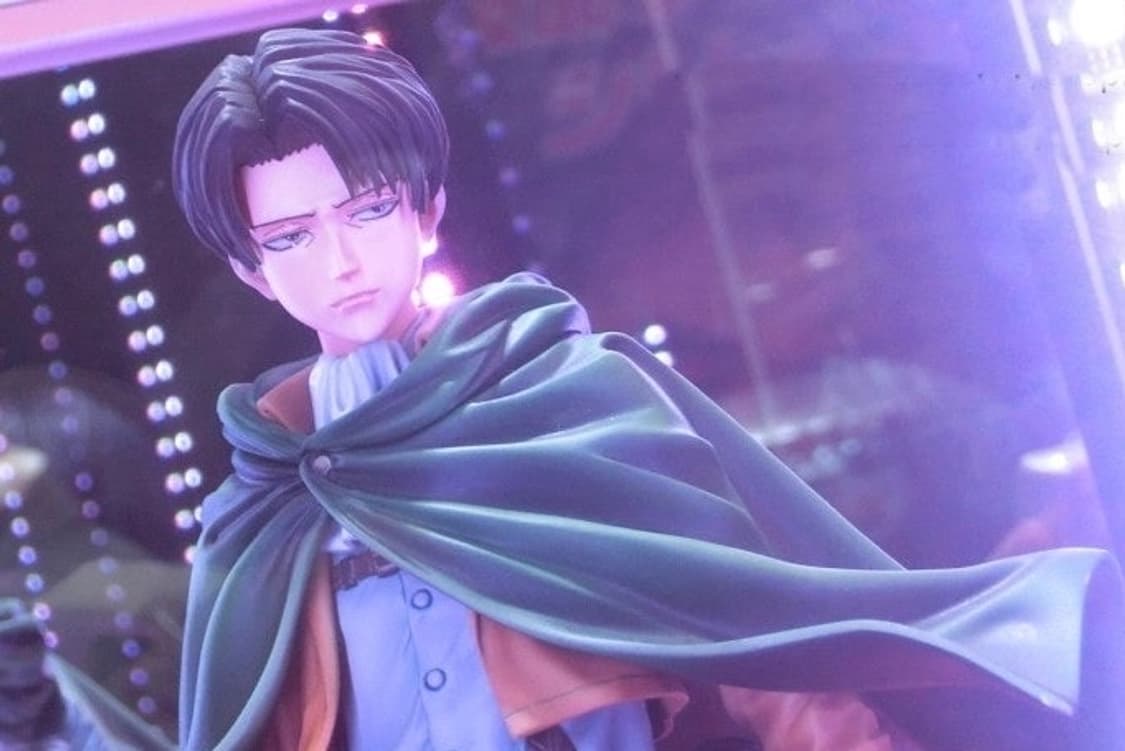 (고전)진격의거인 리바이피규어 미개봉 상품이미지2