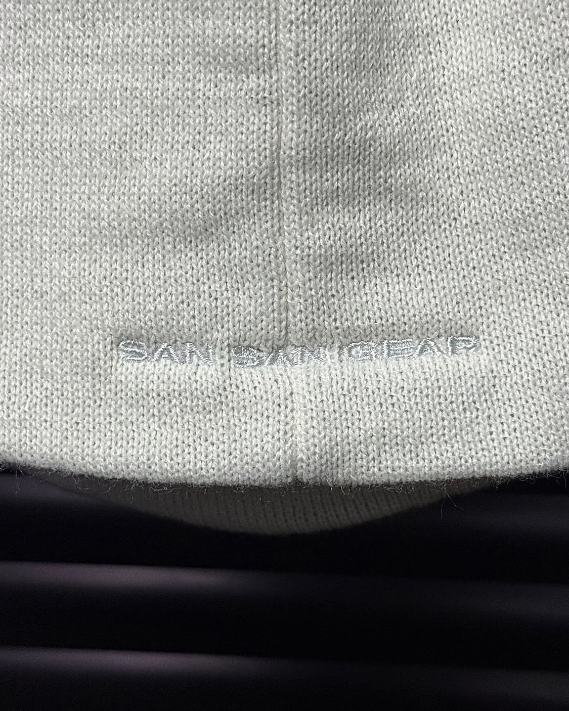 산산기어 25SS 화이트 그레이 회색 흰색 비니 모자 고프코어 스트릿 상품이미지5