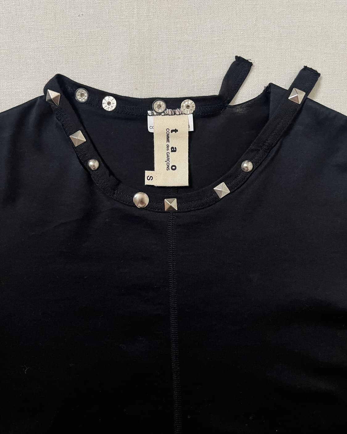 Tao comme des garcons 스터드 롱슬리브 티셔츠 상품이미지5