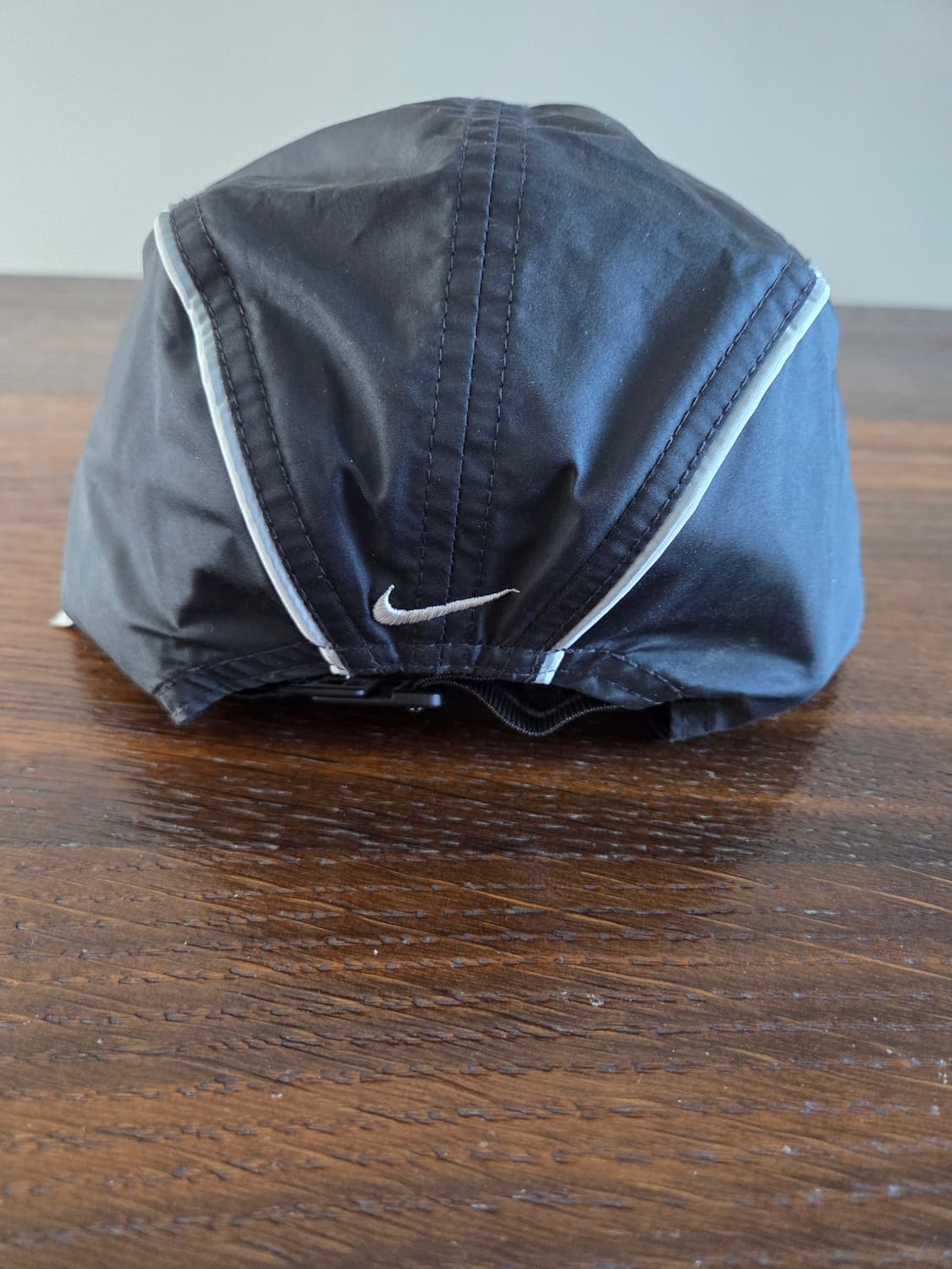 키드밀리 착용 나이키 볼캡 상품이미지3