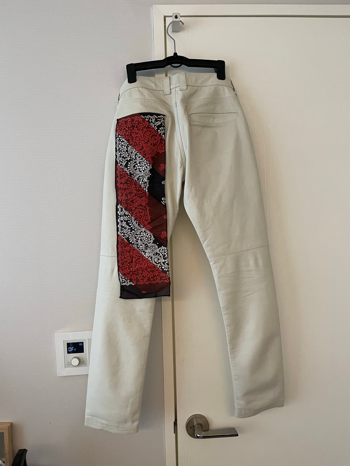 Blackmeans Flagstuff White Leather Pants 상품이미지1