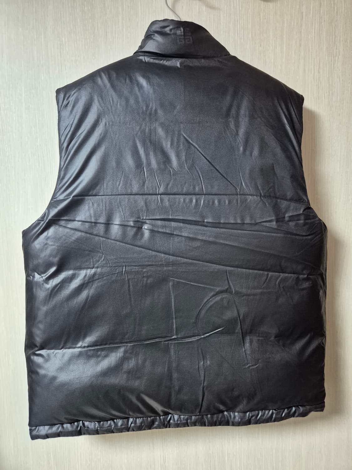 지방시 헤링본 리버시블 남성 구스다운 패딩 조끼 베스트 100 상품이미지5